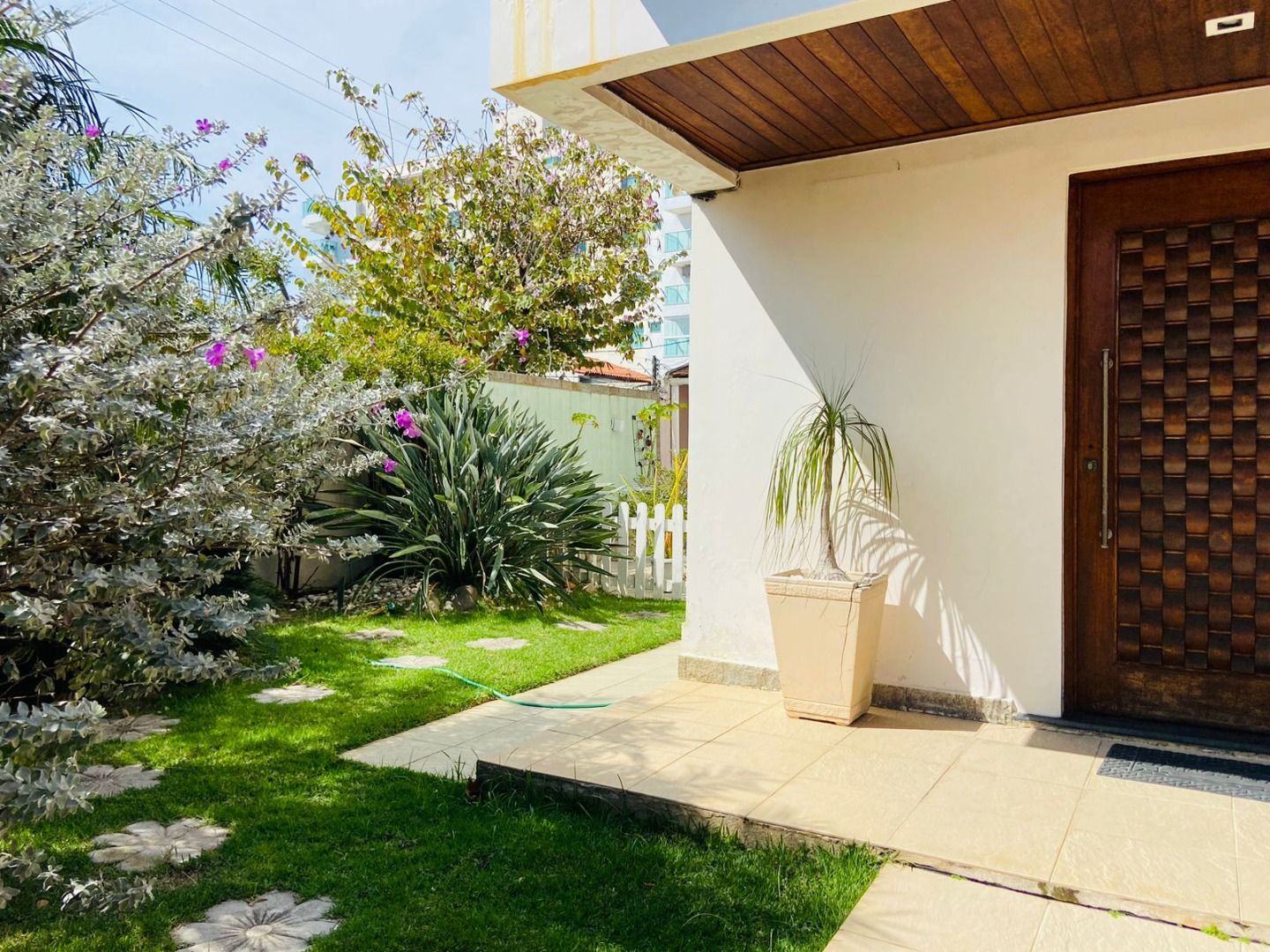 Casa à venda com 5 quartos, 280.00m² - Vila Nova,Cabo Frio