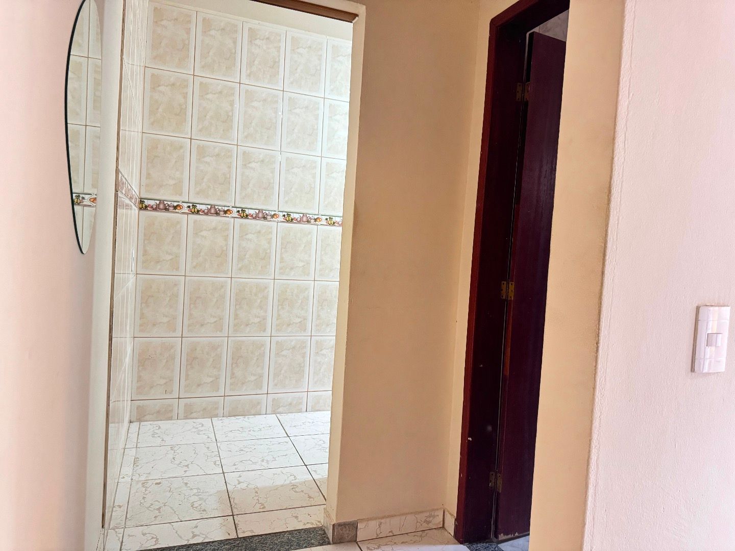  - Casa com 2 dormitórios para alugar, 58 m² por R$ 1.200,00/ano - Jd Nautilus - Cabo Frio/RJ