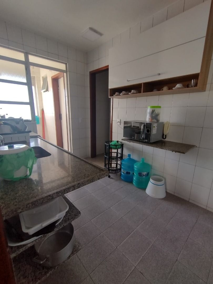 Cobertura à venda com 5 quartos, 140.00m² - São Cristóvão,Cabo Frio