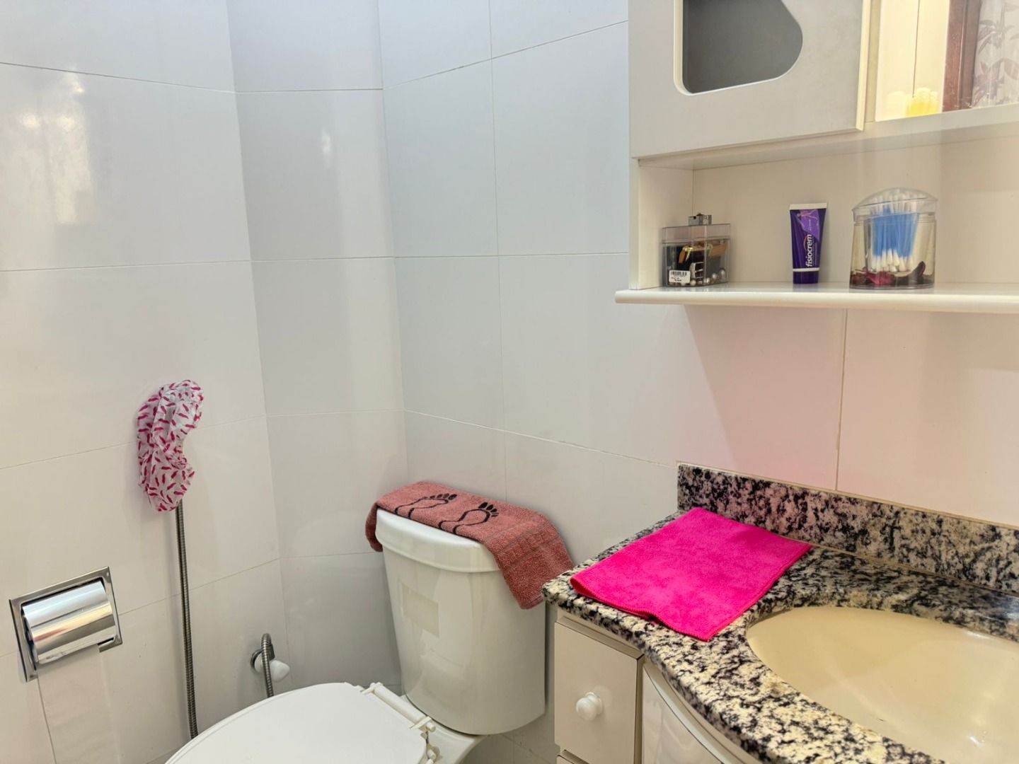  - Casa com 2 dormitórios à venda, 67 m² por R$ 380.000,00 - Jardim Caiçara - Cabo Frio/RJ
