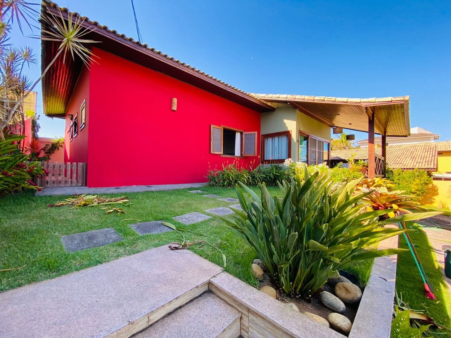 Casa à venda com 4 quartos, 225.00m² - Praia do Siqueira,Cabo Frio