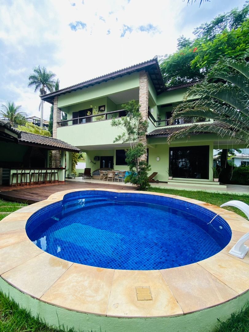 Casa à venda com 5 quartos, 330.00m² - Praia do Siqueira,Cabo Frio