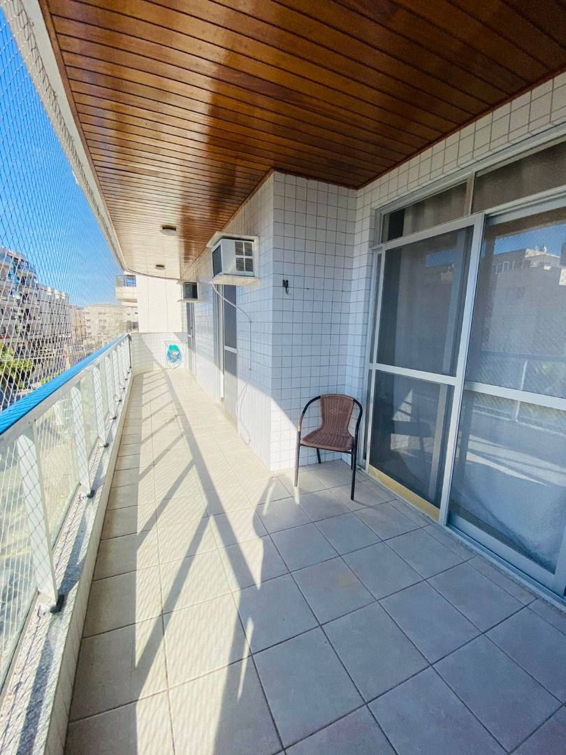 Apartamento à venda com 3 quartos, 152.00m² - Algodoal,Cabo Frio