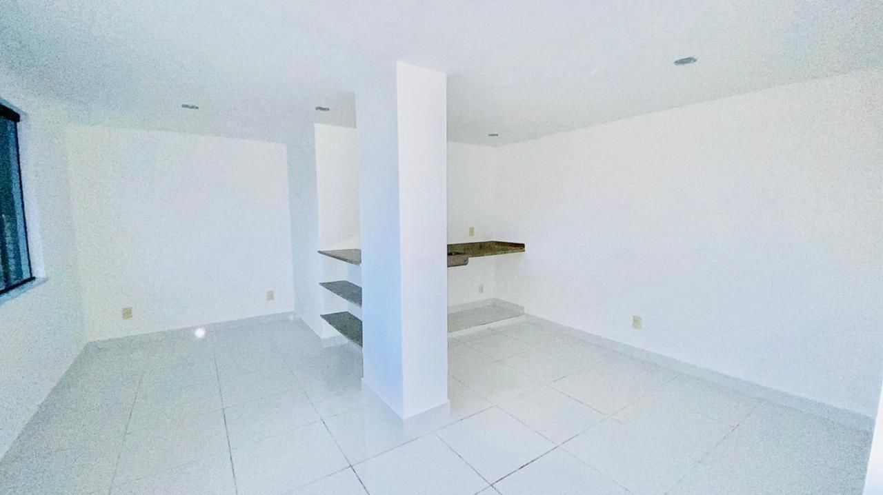 Cobertura à venda com 4 quartos, 180.00m² - Algodoal,Cabo Frio