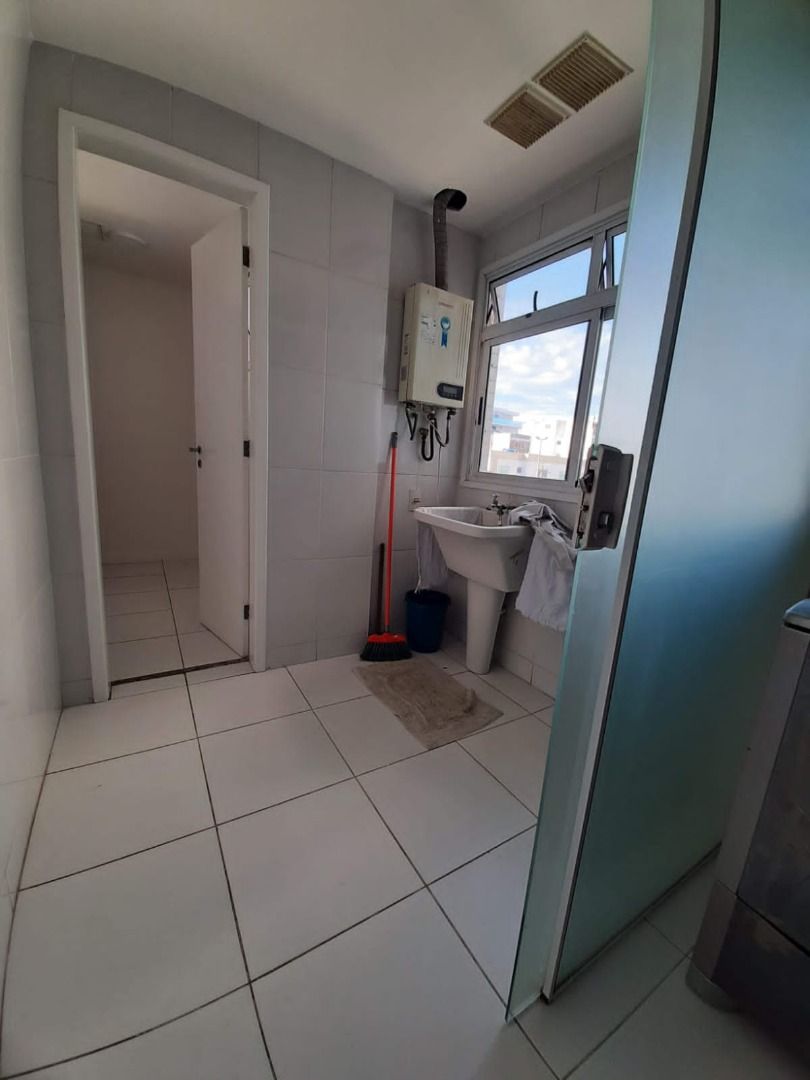 Apartamento à venda com 4 quartos, 199.00m² - Praia do Forte,Cabo Frio
