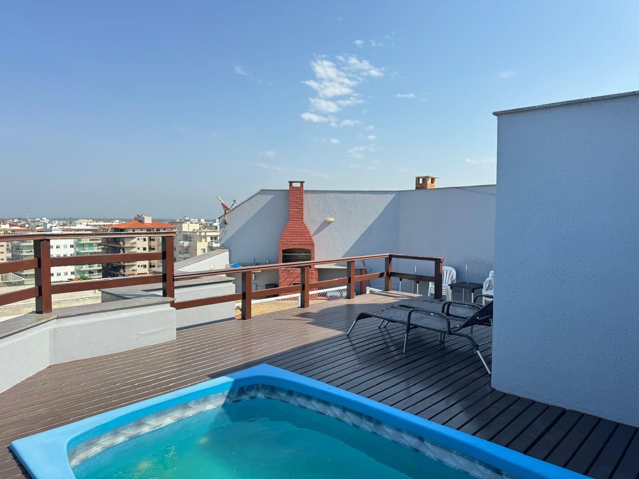 Triplex à venda com 5 quartos, 295.00m² - Braga,Cabo Frio