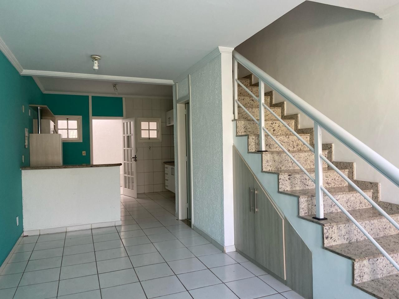 Casa à venda com 2 quartos, 100.00m² - Flamboyant,Cabo Frio