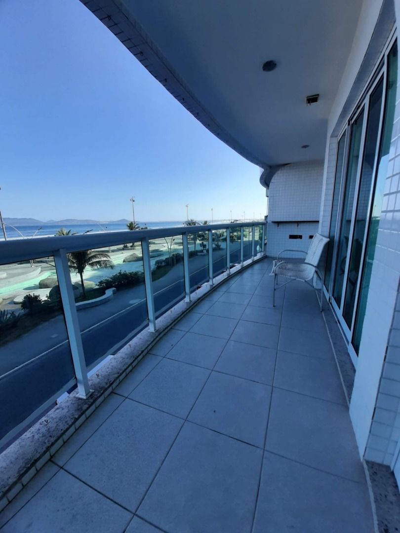 Apartamento à venda com 4 quartos, 199.00m² - Praia do Forte,Cabo Frio