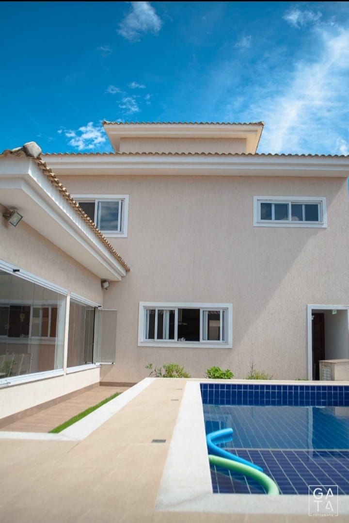  - Casa com 7 dormitórios à venda, 260 m² por R$ 2.400.000,00 - Praia do Siqueira - Cabo Frio/RJ