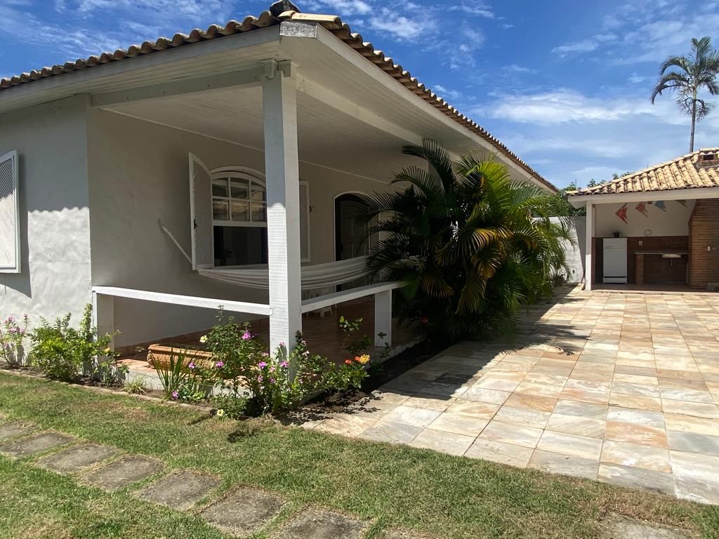 Casa à venda com 4 quartos, 220.00m² - Palmeiras,Cabo Frio